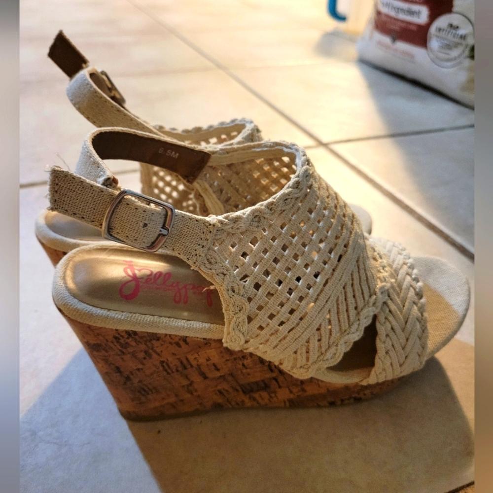 VERY Cute Wedges